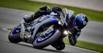 Yamaha YZF-R1M Götuhjól