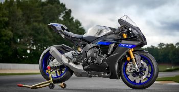 Yamaha YZF-R1M Götuhjól